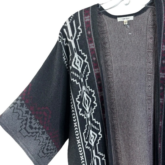 Tyler Boe Bohemian Aztec Pattern Open Front Cardigan with Fringe Size Small NEW - Picture 5 of 16
